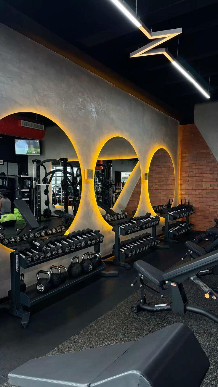 Discover and compare gyms near you